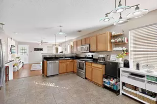 6716 Waterhill Ln, Fort Worth, TX 76179 - Photo 7