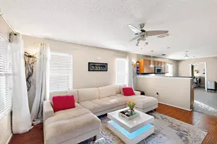 6716 Waterhill Ln, Fort Worth, TX 76179 - Photo 3