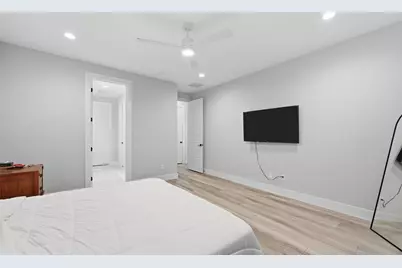 7733 Indian Ridge Trail, Dallas, TX 75232 - Photo 17