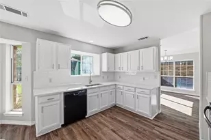 8528 Mystic Trail, Fort Worth, TX 76118 - Photo 15