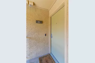 4777 Cedar Springs Road #8 J, Dallas, TX 75219 - Photo 1