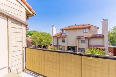 4777 Cedar Springs Road #8 J, Dallas, TX 75219 - Photo 21