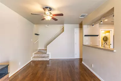 4777 Cedar Springs Road #8 J, Dallas, TX 75219 - Photo 13