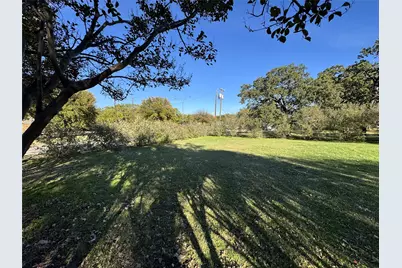 2950 W Sublett Road, Arlington, TX 76017 - Photo 7