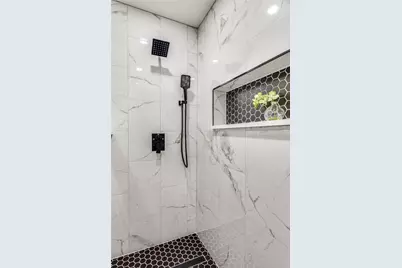 7012 Trimble Drive, Fort Worth, TX 76134 - Photo 15