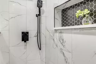 7012 Trimble Dr, Fort Worth, TX 76134 - Photo 15