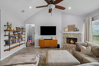 337 Kingdom, Lindale, TX 75771 - Photo 11