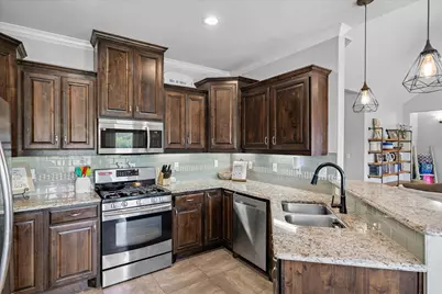 337 Kingdom, Lindale, TX 75771 - Photo 17