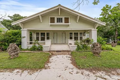 817 W Long Street, Stephenville, TX 76401 - Photo 1