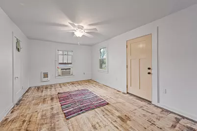 817 W Long Street, Stephenville, TX 76401 - Photo 27