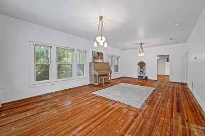 817 W Long Street, Stephenville, TX 76401 - Photo 23