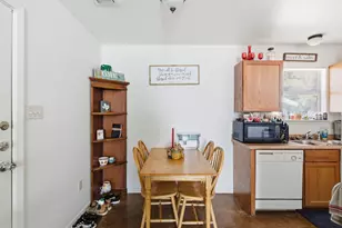 631 Coleman St, Stephenville, TX 76401 - Photo 9