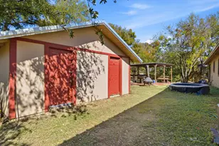 631 Coleman St, Stephenville, TX 76401 - Photo 15