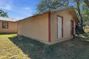 631 Coleman St, Stephenville, TX 76401 - Photo 27