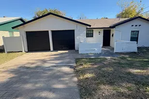 3005 Farrell Ln, Fort Worth, TX 76119 - Photo 3