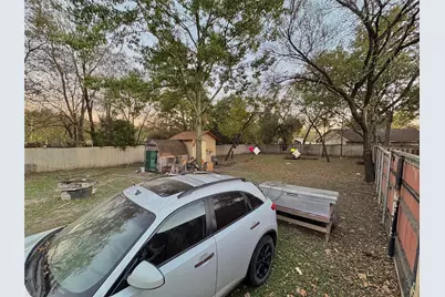 3232 Springview Avenue, Dallas, TX 75216 - Photo 9