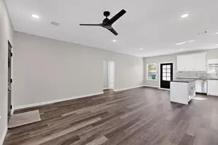 500 Ennis Scott St, Ferris, TX 75125 - Photo 5