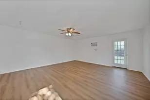 715 E Avenue F, Midlothian, TX 76065 - Photo 17