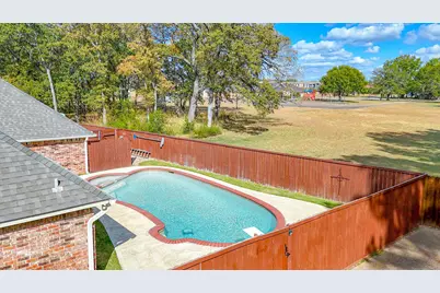 1500 Bowie Circle, Corsicana, TX 75110 - Photo 7