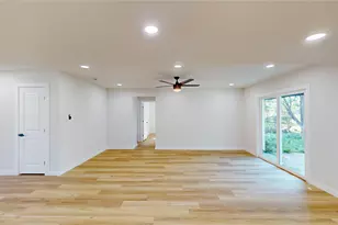 6836 Alma St, Forest Hill, TX 76140 - Photo 7