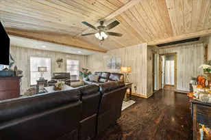 1216 Wesley St, Greenville, TX 75401 - Photo 5