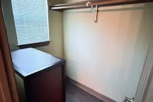 2410 S 2nd St, Waco, TX 76706 - Photo 17