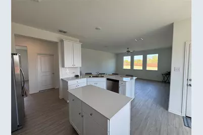 4905 Sagerun Drive, Princeton, TX 75407 - Photo 13