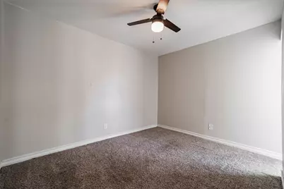 2671 Clayton Oaks Drive, Dallas, TX 75227 - Photo 25