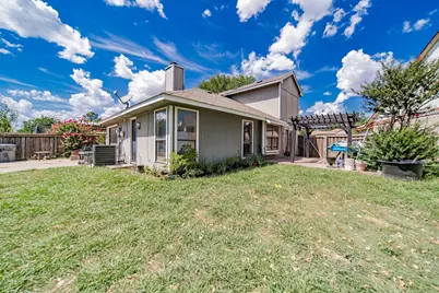 2671 Clayton Oaks Drive, Dallas, TX 75227 - Photo 31