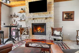 904 S Brazos St, Weatherford, TX 76086 - Photo 7