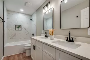 109 S Central Ave, Waxahachie, TX 75165 - Photo 13