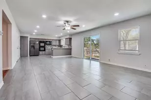 5718 Trailwood Dr, Dallas, TX 75241 - Photo 11