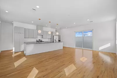 1715 Bennett Avenue #104, Dallas, TX 75206 - Photo 13