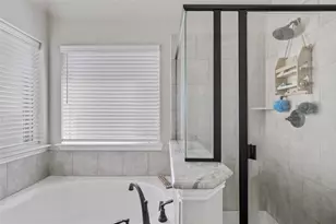 212 Providence Dr, Van Alstyne, TX 75495 - Photo 17