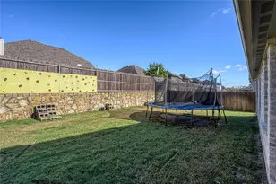 212 Providence Dr, Van Alstyne, TX 75495 - Photo 27