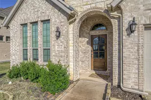 212 Providence Dr, Van Alstyne, TX 75495 - Photo 3