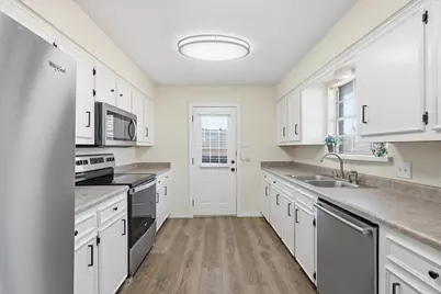 2145 Willow Place #B, Carrollton, TX 75006 - Photo 15