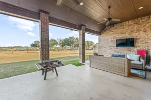 1077 Eagles Blf Dr, Weatherford, TX 76087 - Photo 31