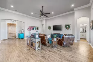 1077 Eagles Blf Dr, Weatherford, TX 76087 - Photo 9