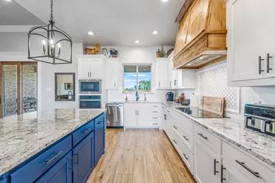 1077 Eagles Bluff Drive, Weatherford, TX 76087 - Photo 13