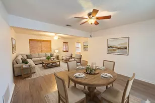 1822 Finley Rd, Irving, TX 75062 - Photo 5