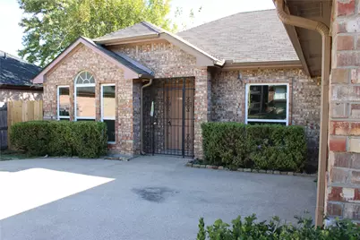 4653 Saint Francis Avenue, Dallas, TX 75227 - Photo 1