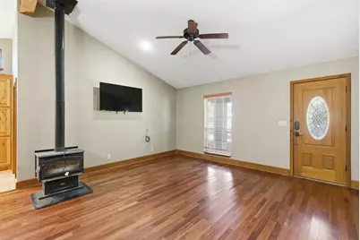 200 N Elm Lane, Tolar, TX 76476 - Photo 5