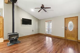 200 N Elm Ln, Tolar, TX 76476 - Photo 5