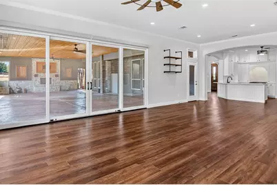 1007 Bentwater Parkway, Granbury, TX 76049 - Photo 13