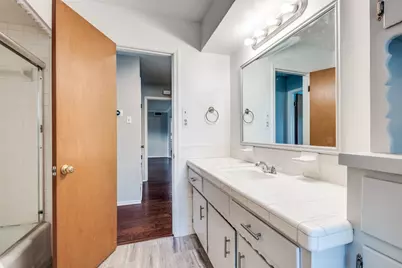 10430 Vistadale Drive, Dallas, TX 75238 - Photo 9