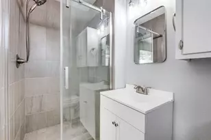 10430 Vistadale Dr, Dallas, TX 75238 - Photo 11