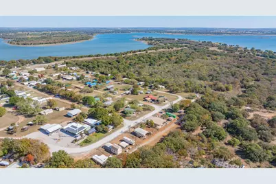 357 Discovery Bay Road, Comanche, TX 76442 - Photo 25