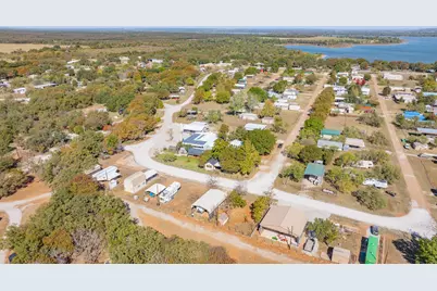 357 Discovery Bay Road, Comanche, TX 76442 - Photo 29