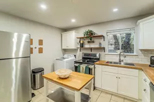 1903 Dogwood Dr, Arlington, TX 76012 - Photo 5